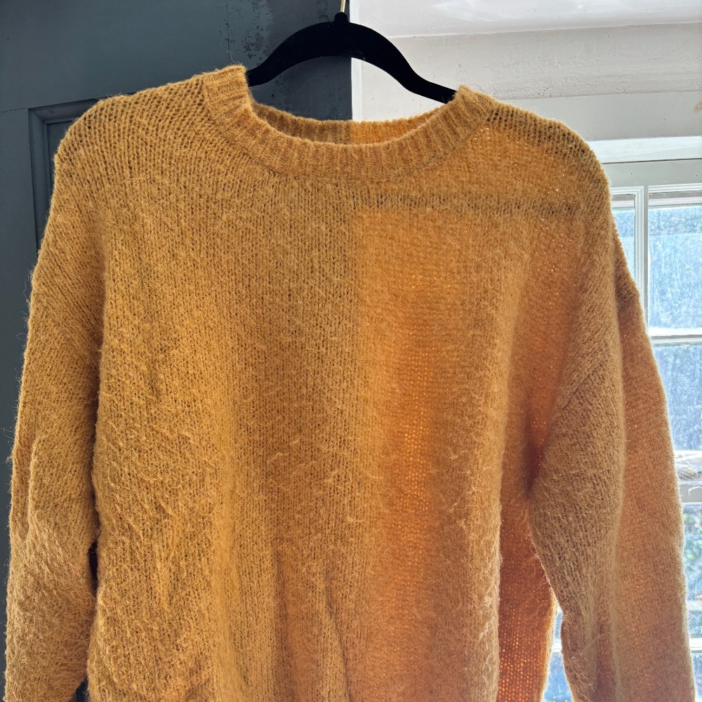 Mustard vintage sweater